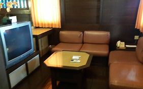 Pulau Ayer Resort And Cottages  4*